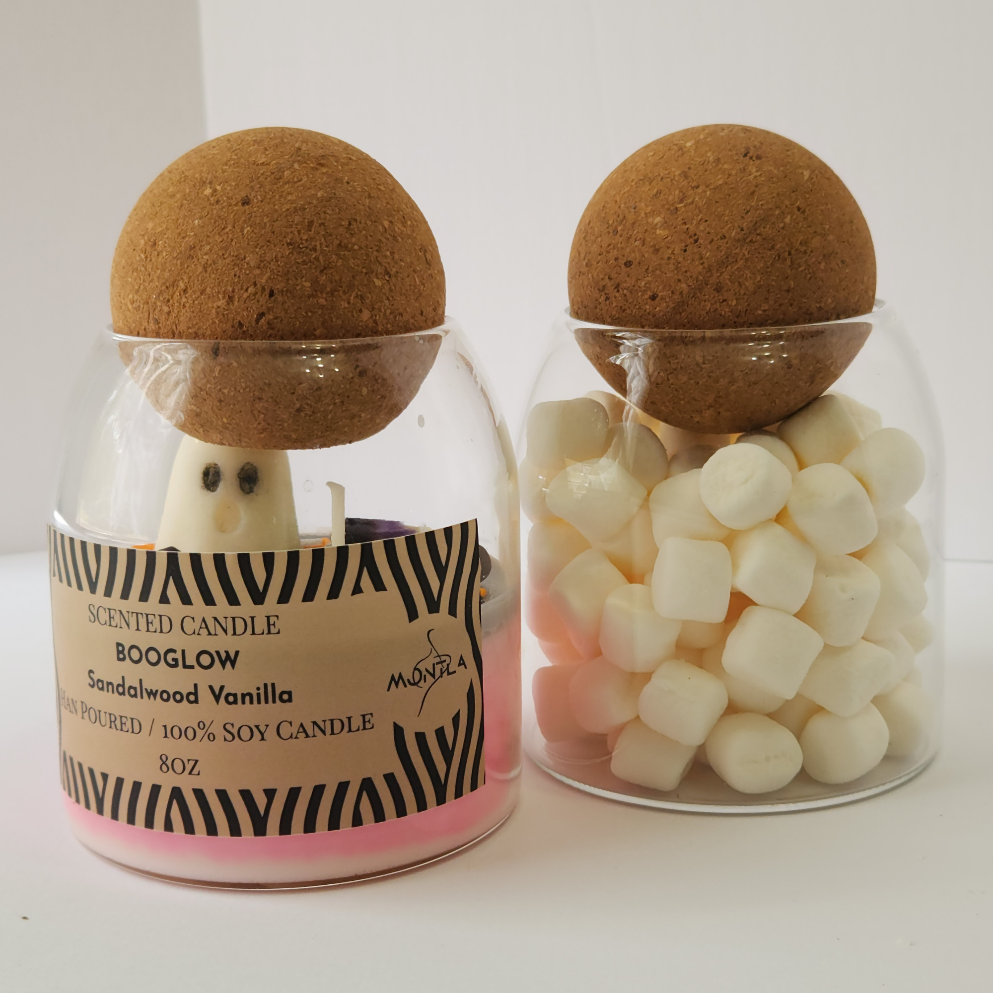 BOOglow Soy Candle – Vanilla & Sandalwood | Limited Halloween Edition